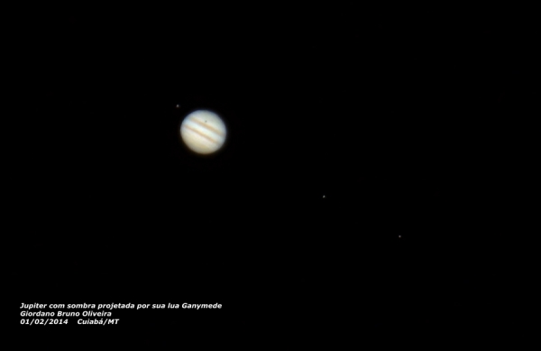 Jpiter e suas luas em Cuiab/MT 01/02/2014