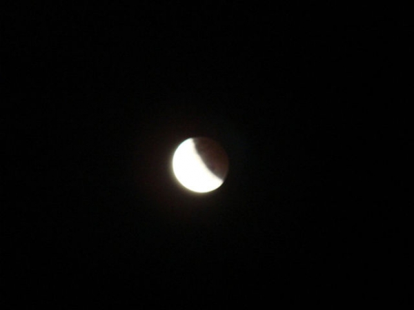 Eclipse lunar