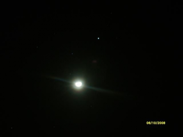 Conjunção: Lua e Júpiter e constelação de Sagitário