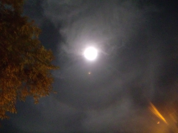 Halo na Lua em Tocantinpolis - To