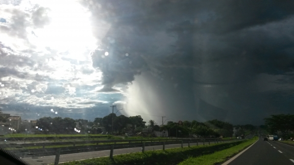 Tempestade chegando em Araatuba SP