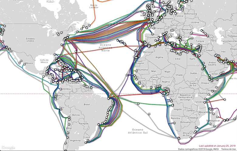 Mapa mostra a rede de cabos ópticos submarinos atualizada em janeiro de 2019.
